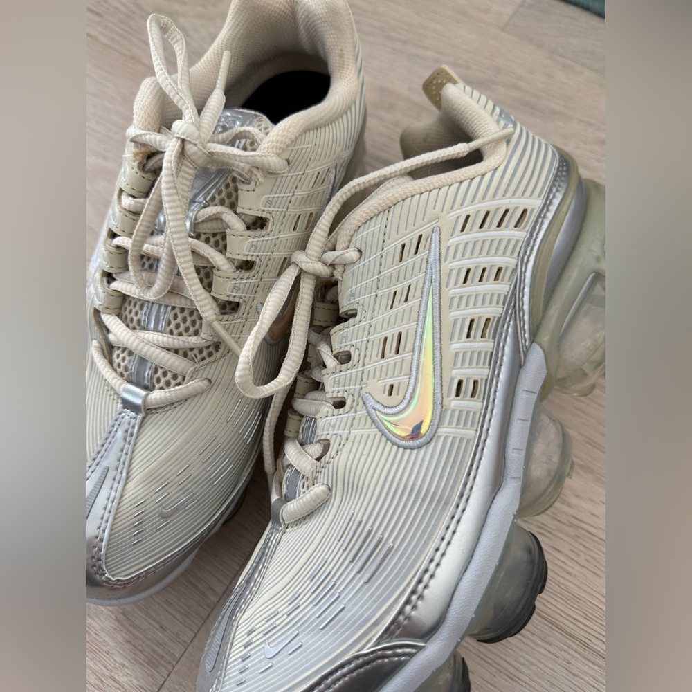 Nike Air VaporMax 360 Fossil (W) (Size 8.5W)